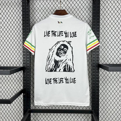 Ajax Amsterdam Bob Marley maillot foot 2025 2026